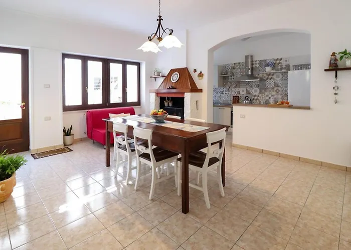 Dimora Scandereberg Tatil Evi